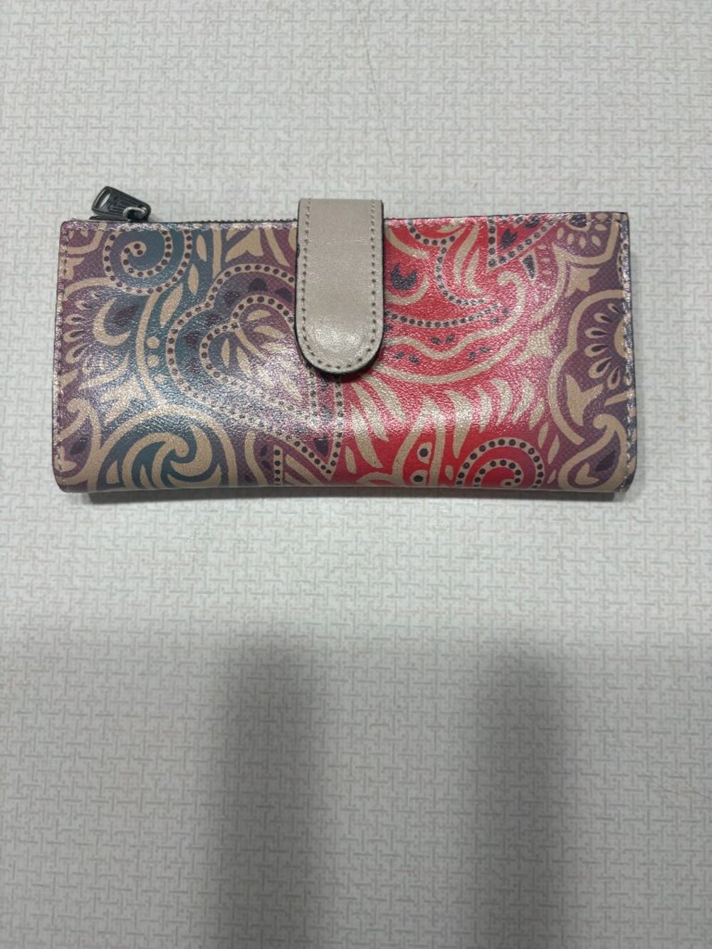 Preowned Patricia Nash Leather wallet in hearts and flowers print